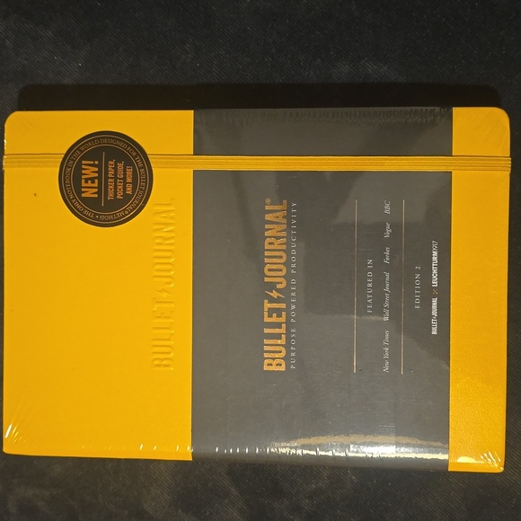 ❤️BUY 5 GET 3 FREE  Bullet Journal Edition 2, Green, Retail  $31.50US - Picture 3 of 16